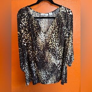 Liz Claiborne 1X Animal Print, 3/4 sleeve, stretch top.